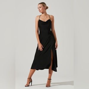ASTR The Label - Gaia Midi Dress in black
